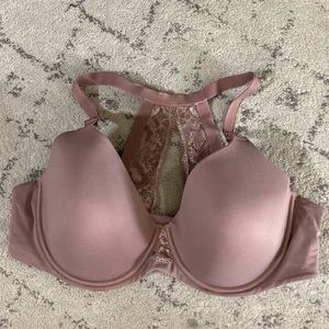 42DD Soma Embraceable Racerback